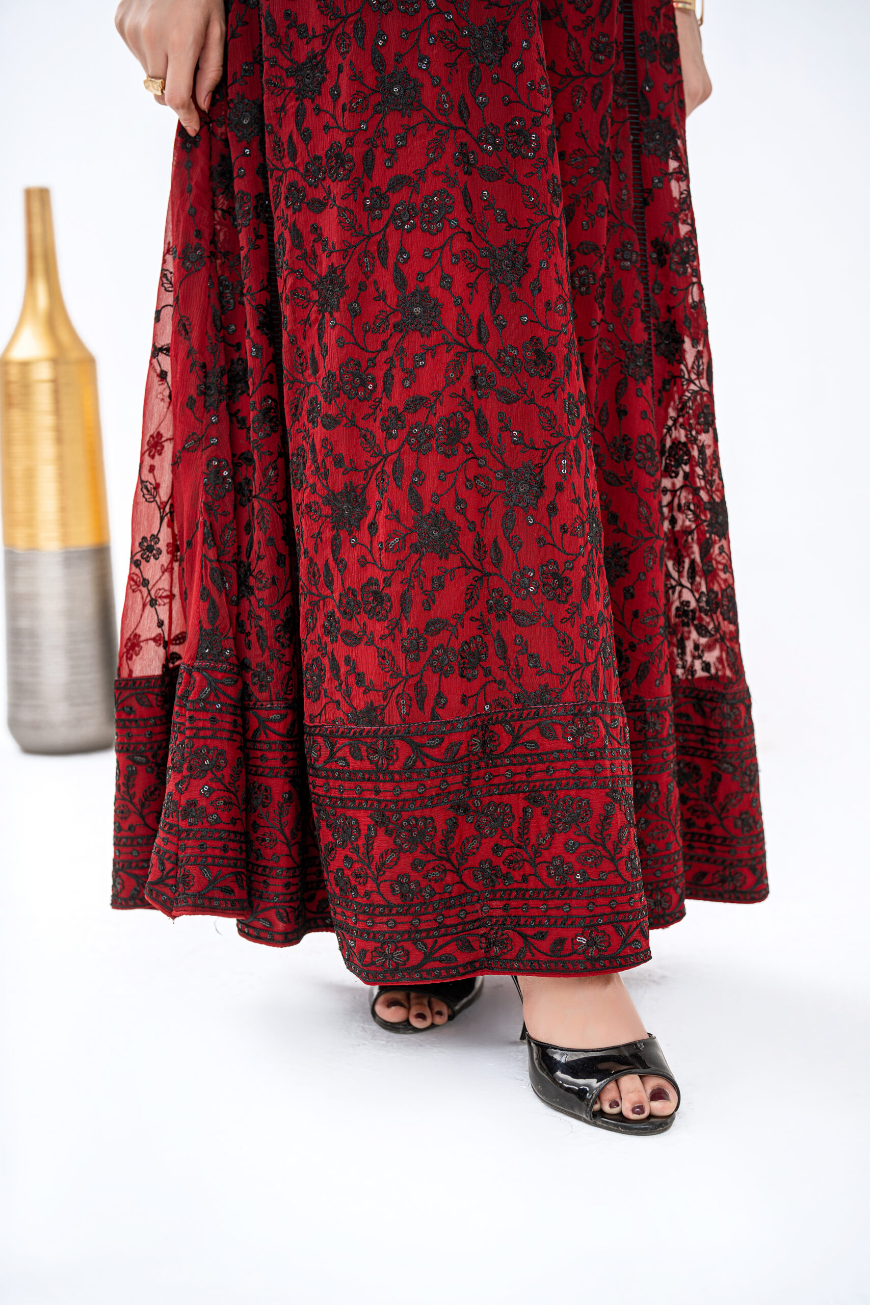 Maroon Mystique - Image 8