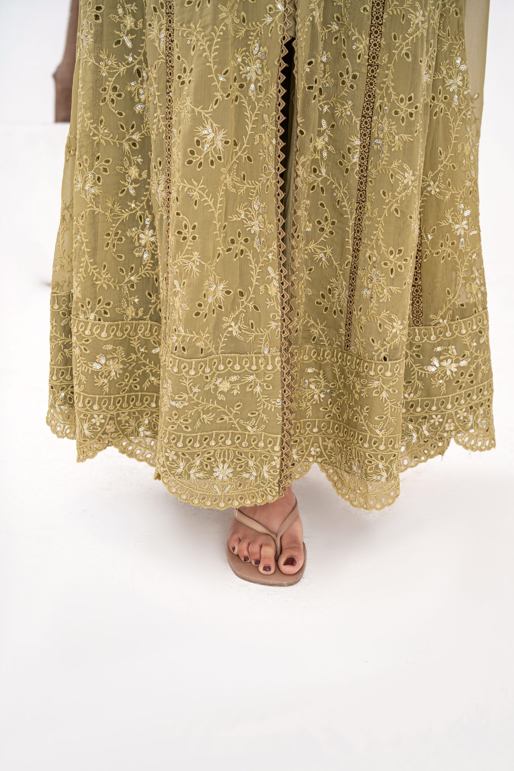 Waniya – Soft Olive Moss - Image 8