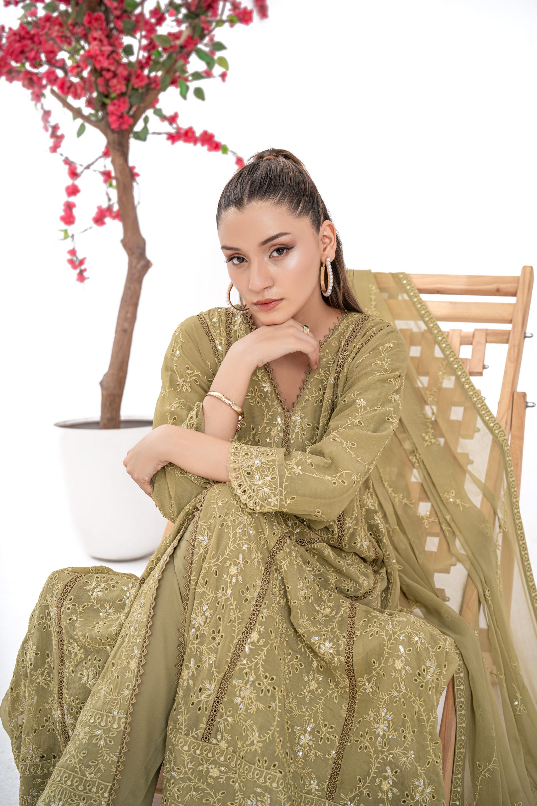 Waniya – Soft Olive Moss - Image 11