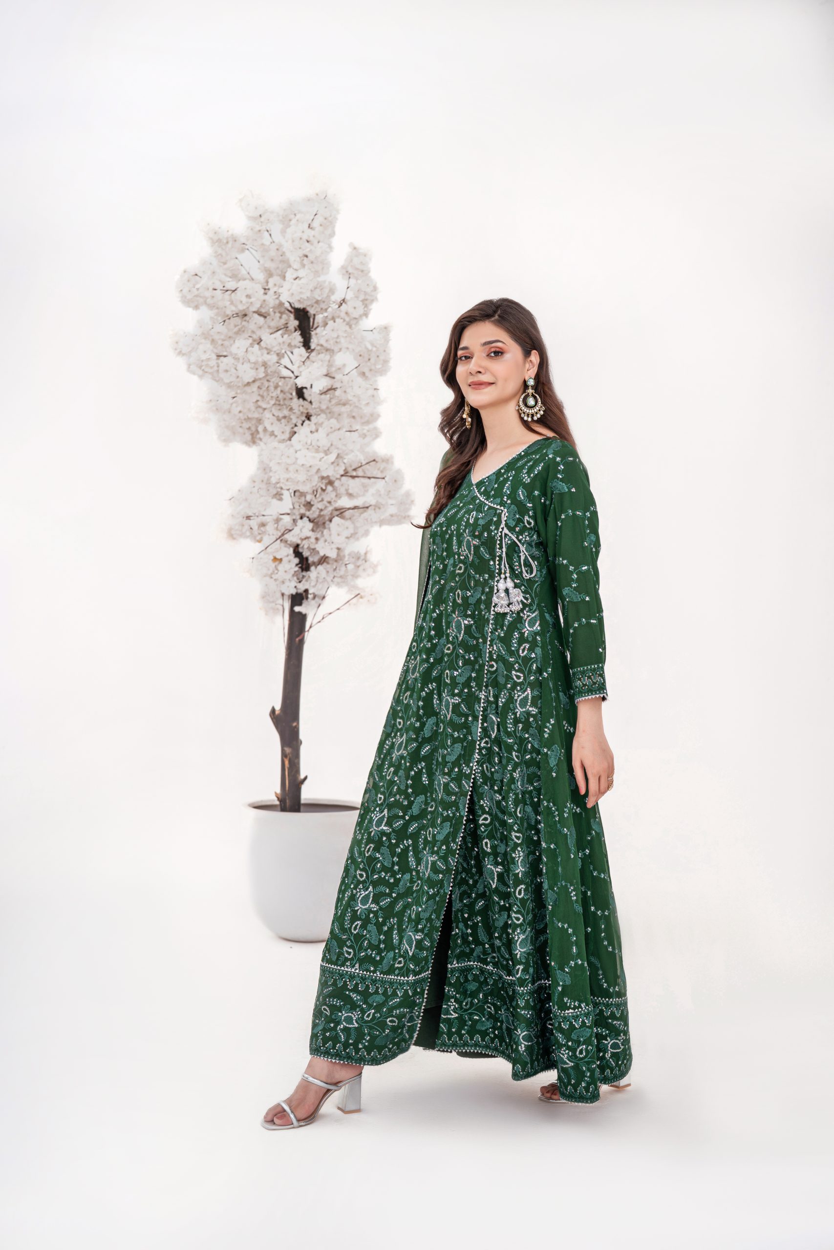 Alya – Deep Emerald Green - Image 2