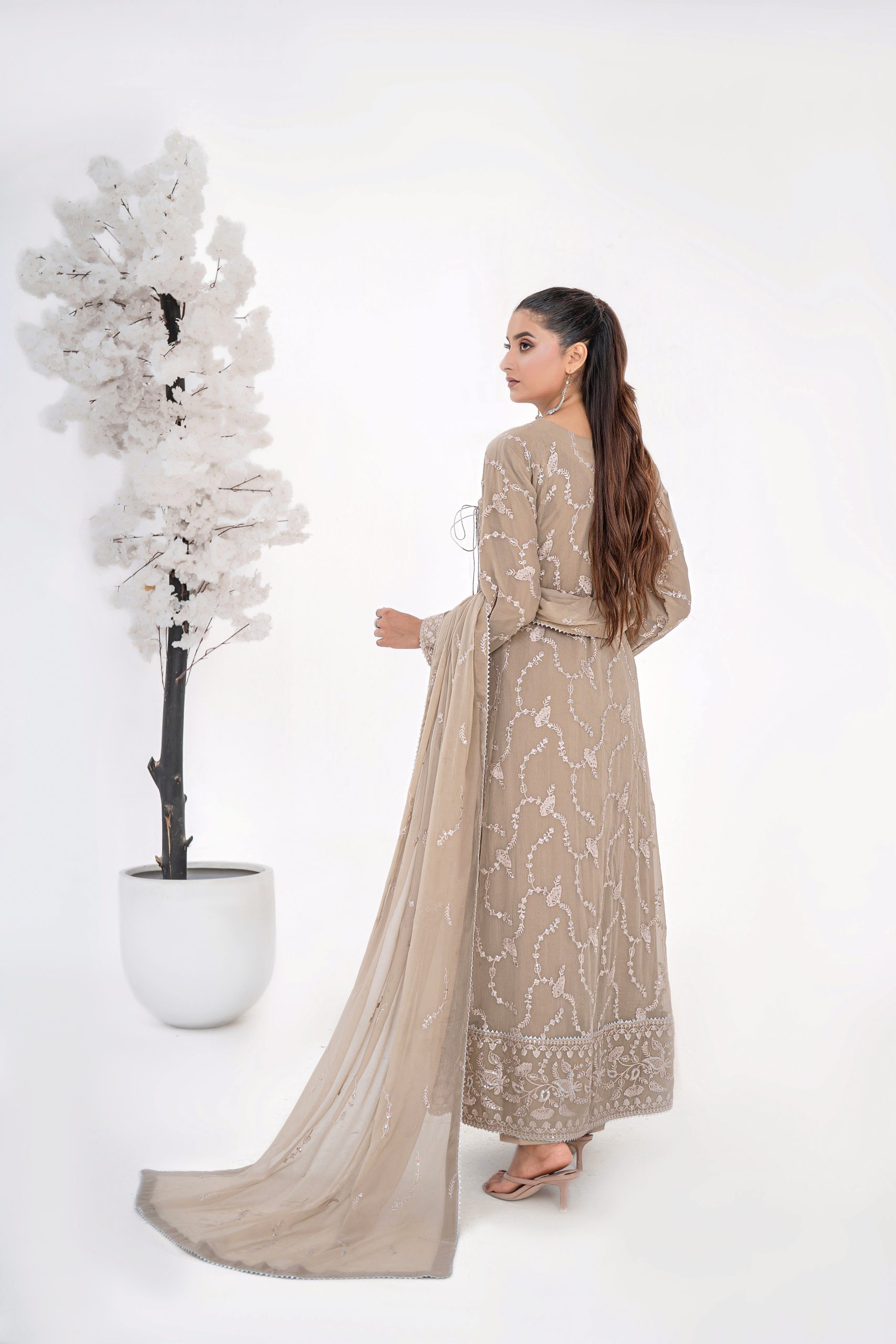Alya – Muted Beige - Image 3