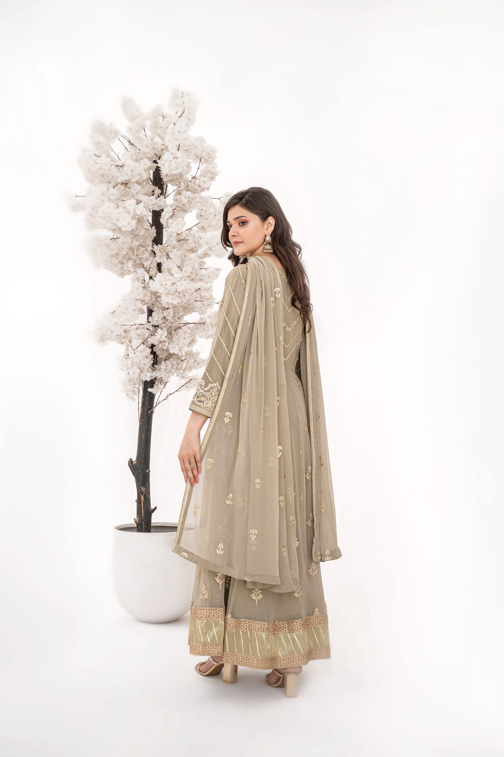 Alya – Muted Beige - Image 13