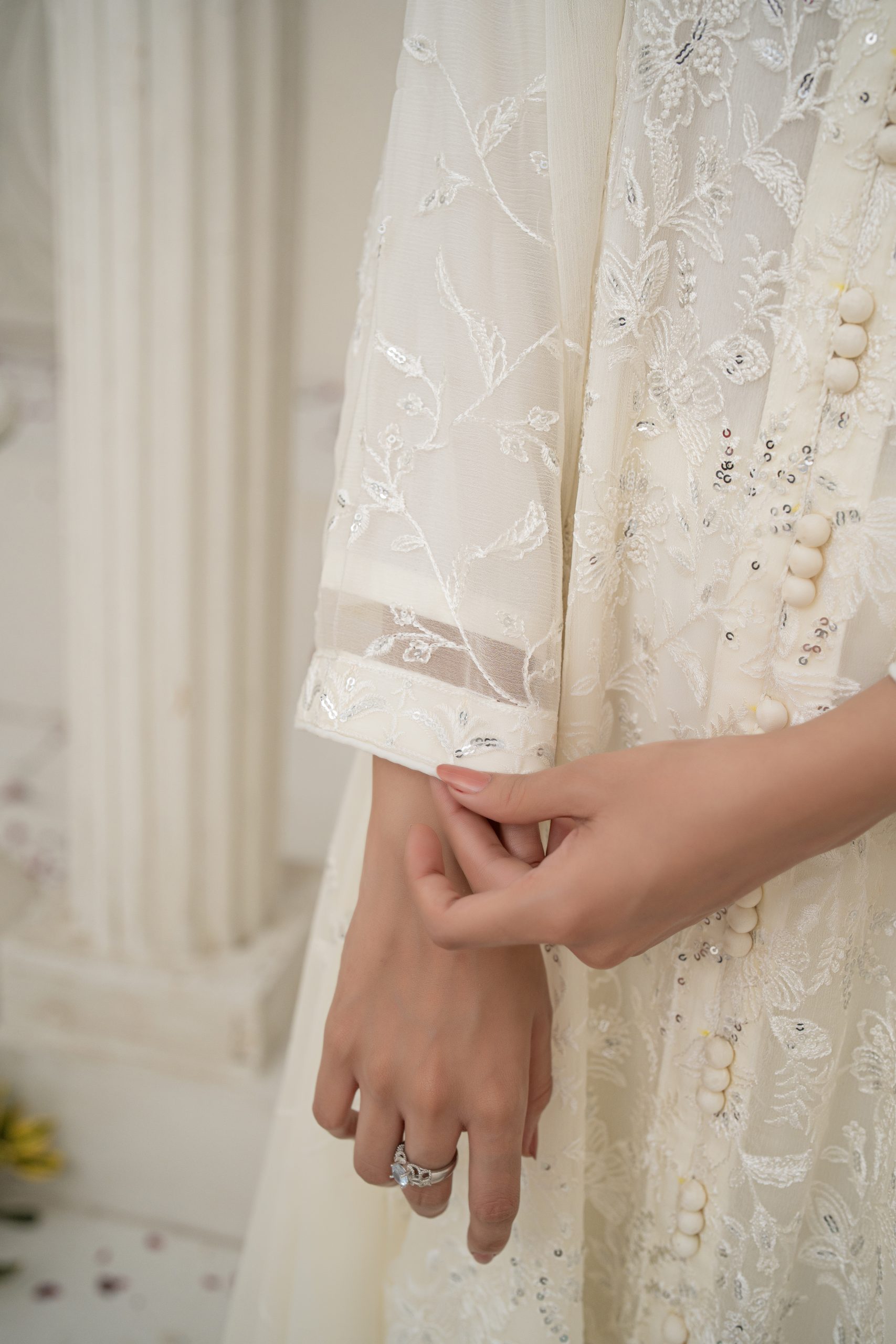 Dilara – Ivory Pearl - Image 7