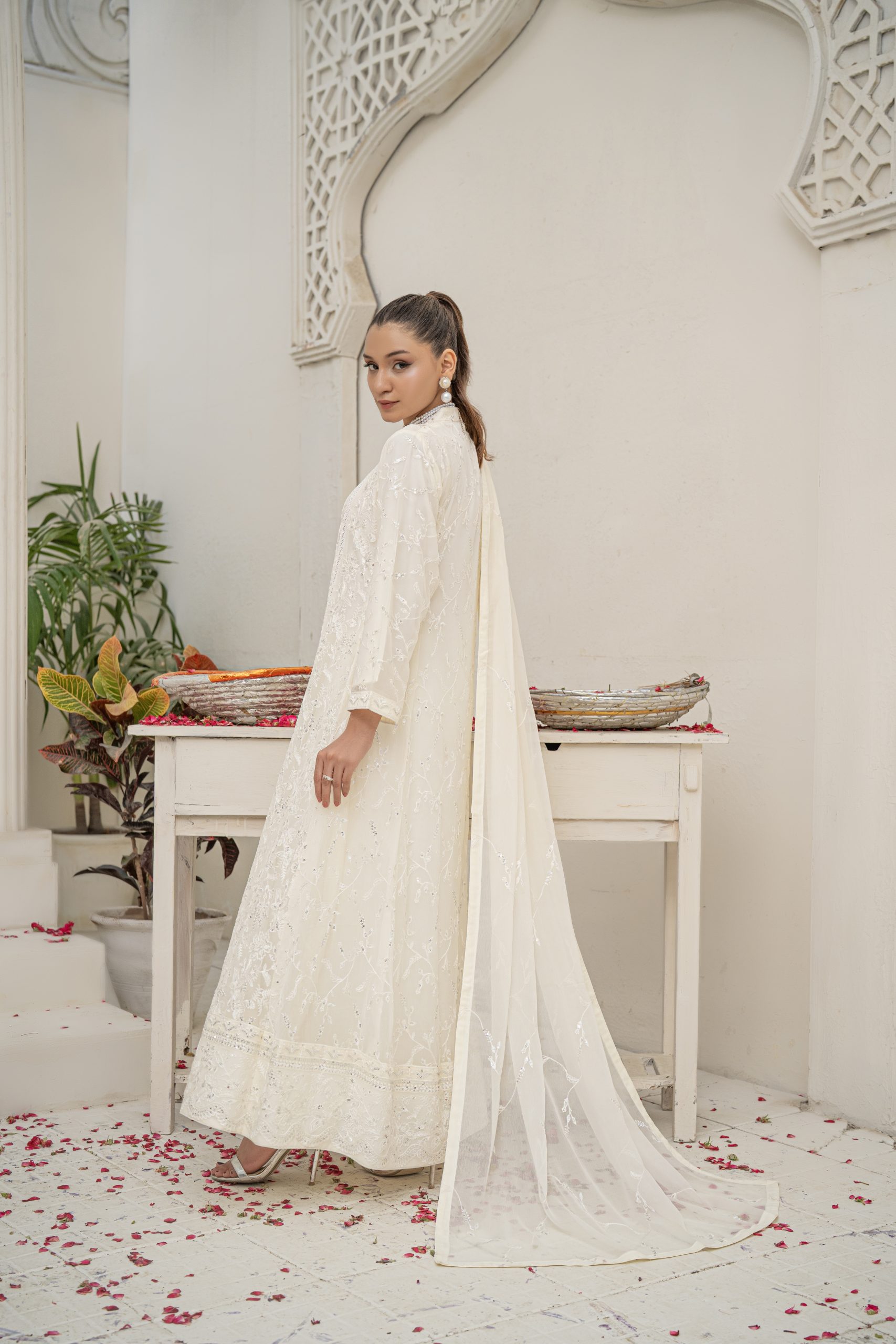Dilara – Ivory Pearl - Image 10