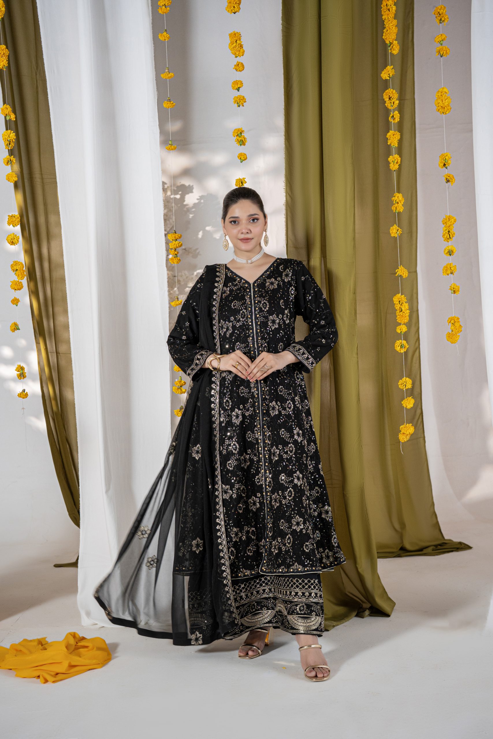 Ronaq – Classic Jet Black - Image 2