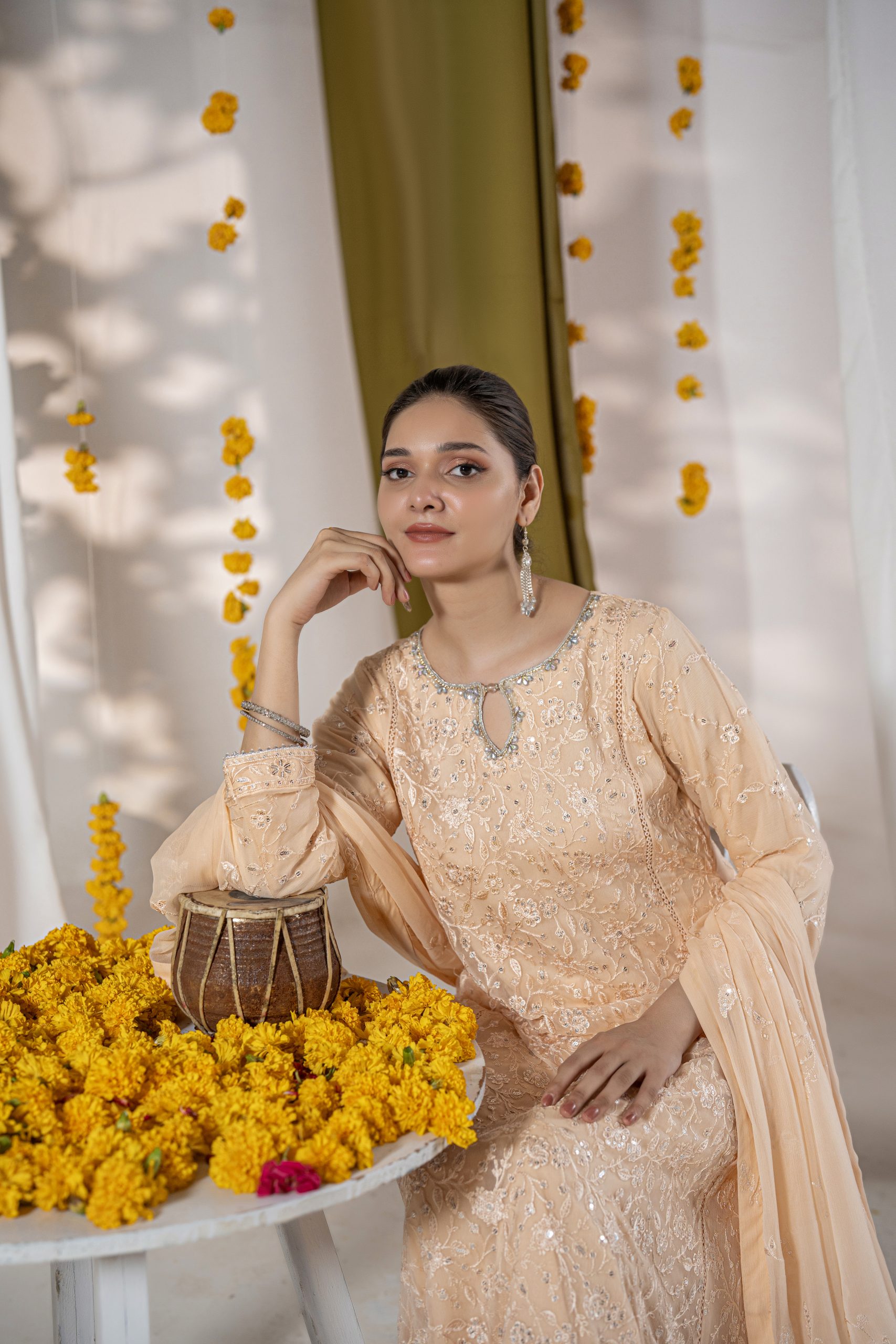 Momal – Soft Apricot - Image 7